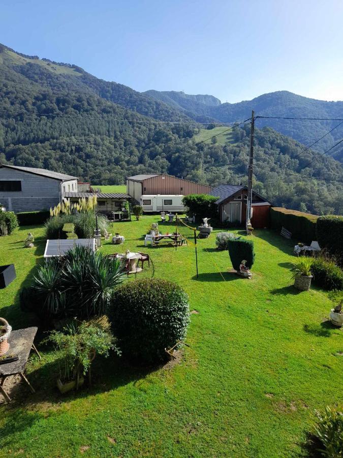 Ferme Arboucau Hotel Peyrouse Exterior photo